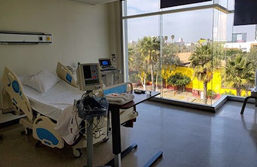 Beautiful view of Dr. Luis Suarez plastic surgery room